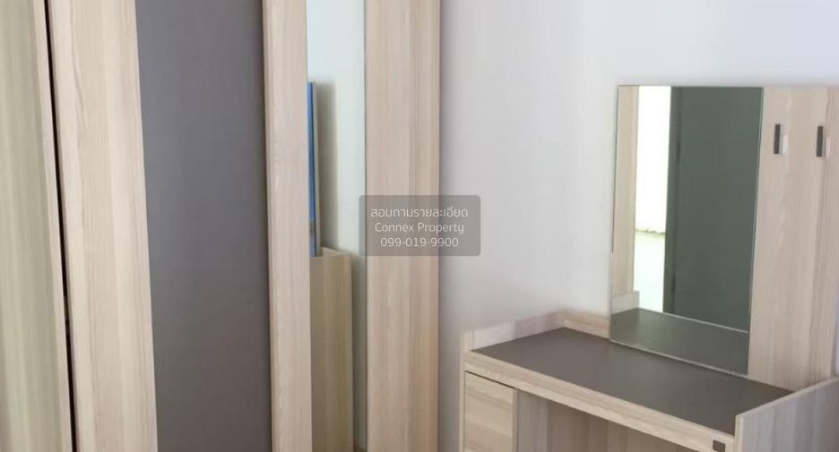 For rent 2 bedrooms condo in Thon Buri, Bangkok