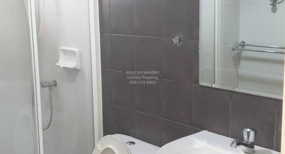 For rent 2 ベッドルーム condo in Phra Khanong, Bangkok