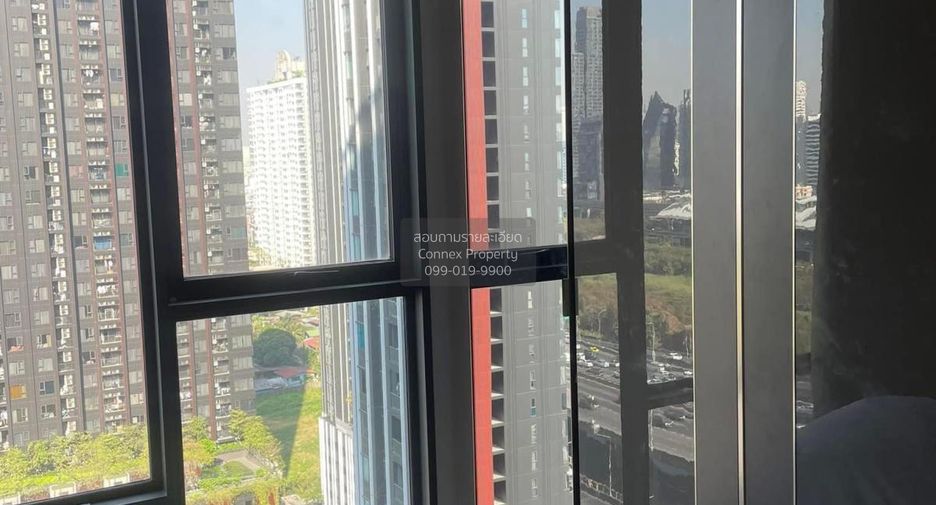 For rent 2 bedrooms condo in Huai Khwang, Bangkok