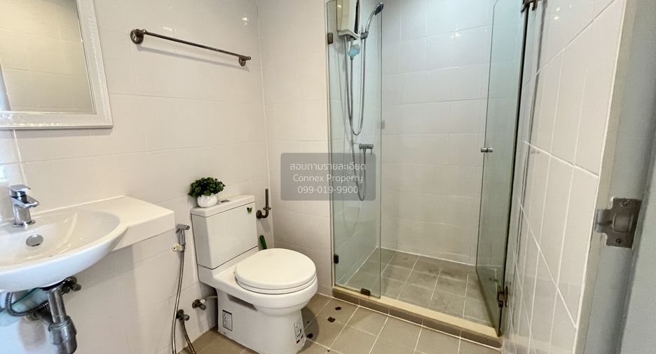 For rent 1 bed condo in Thon Buri, Bangkok