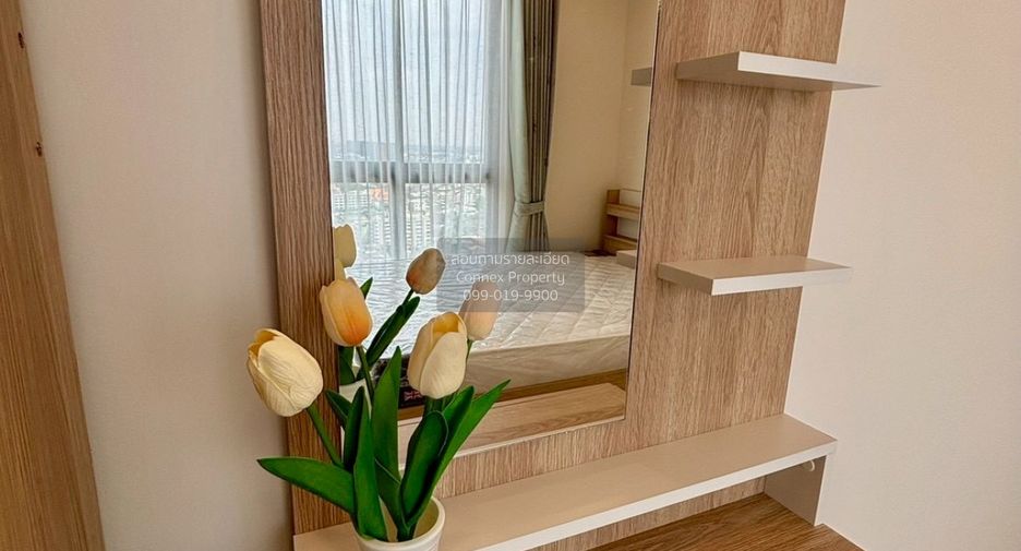 For rent 2 bedrooms condo in Thon Buri, Bangkok