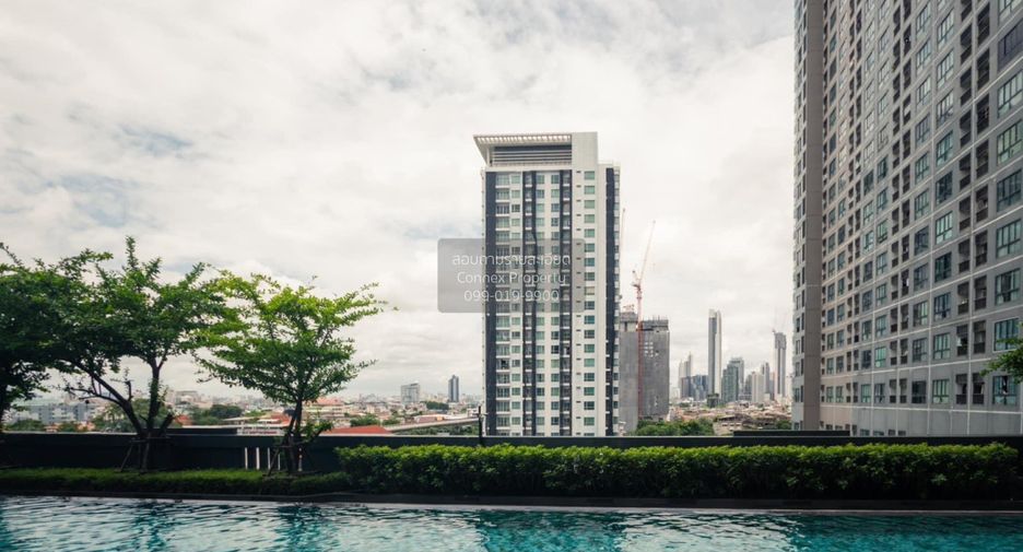 For rent 2 bedrooms condo in Thon Buri, Bangkok