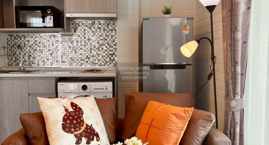 For rent 2 bedrooms condo in Thon Buri, Bangkok