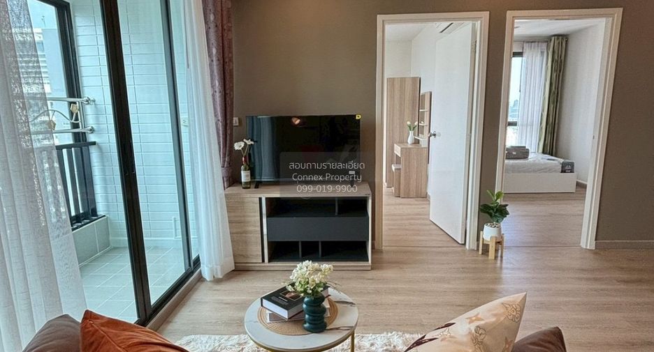 For rent 2 bedrooms condo in Thon Buri, Bangkok