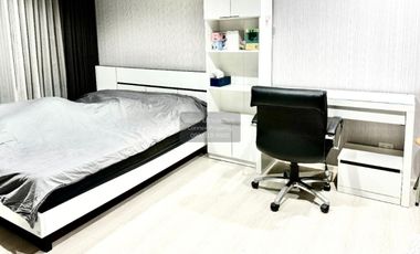 À louer 1 chambre condo à Huai Khwang, Bangkok