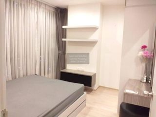 For rent 2 bedrooms condo in Thon Buri, Bangkok