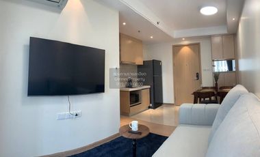 For rent 1 bed condo in Yan Nawa, Bangkok