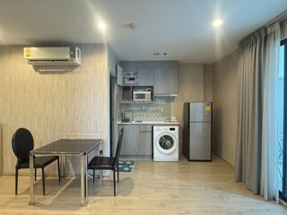 For rent 2 bedrooms condo in Thon Buri, Bangkok