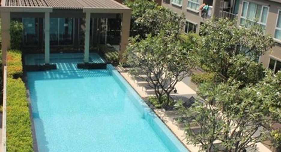 À louer 2 chambres condo à Khlong San, Bangkok
