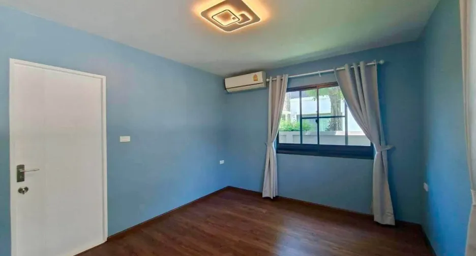 For rent 4 bedrooms house in Bang Phli, Samut Prakan