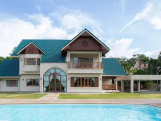 For sale 5 ベッドルーム villa in Mueang Phuket, Phuket
