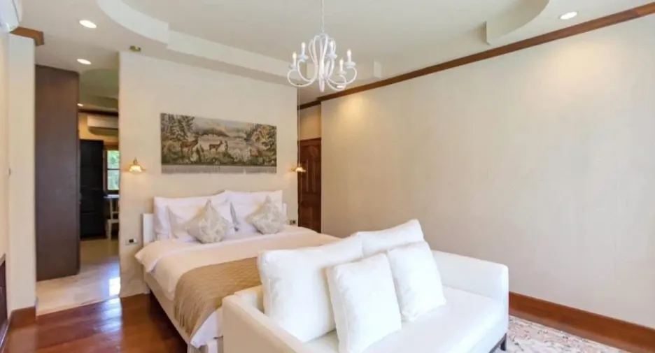 For sale 5 ベッドルーム villa in Mueang Phuket, Phuket