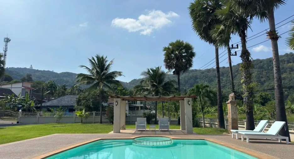 For sale 5 ベッドルーム villa in Mueang Phuket, Phuket