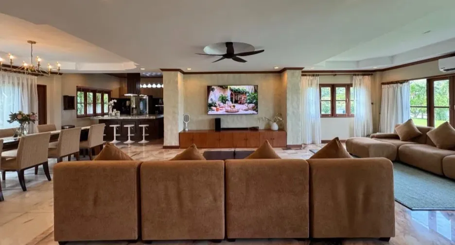 For sale 5 ベッドルーム villa in Mueang Phuket, Phuket