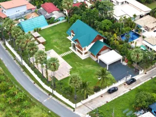 For sale 5 ベッドルーム villa in Mueang Phuket, Phuket