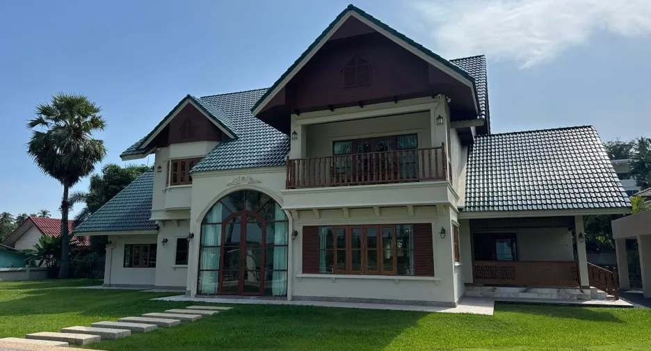 For sale 5 ベッドルーム villa in Mueang Phuket, Phuket