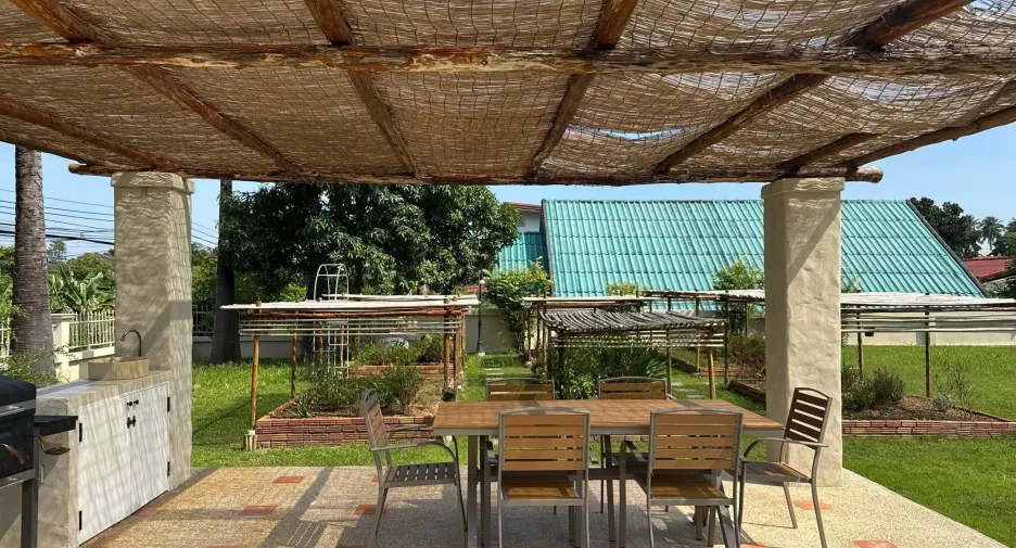 For sale 5 ベッドルーム villa in Mueang Phuket, Phuket
