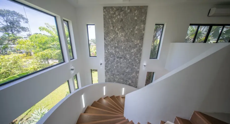 For sale 4 bedrooms villa in Huay Yai, Pattaya