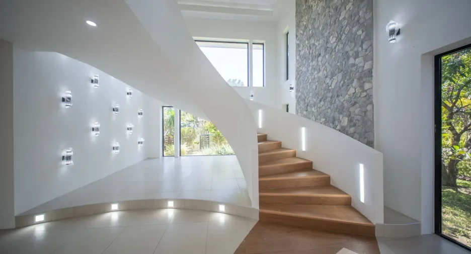 For sale 4 bedrooms villa in Huay Yai, Pattaya