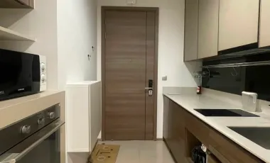 For rent 1 bed condo in Phaya Thai, Bangkok