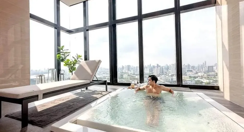 For rent 1 bed condo in Khlong Toei, Bangkok