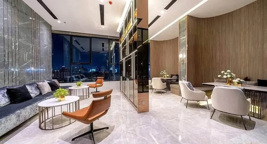 For rent 1 bed condo in Khlong Toei, Bangkok