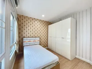 For rent 3 bedrooms house in Bang Kapi, Bangkok