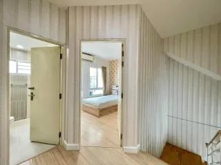 For rent 3 bedrooms house in Bang Kapi, Bangkok
