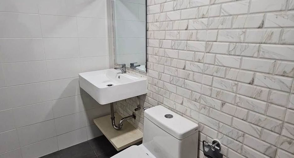 For sale and for rent 1 bed condo in Wang Thonglang, Bangkok