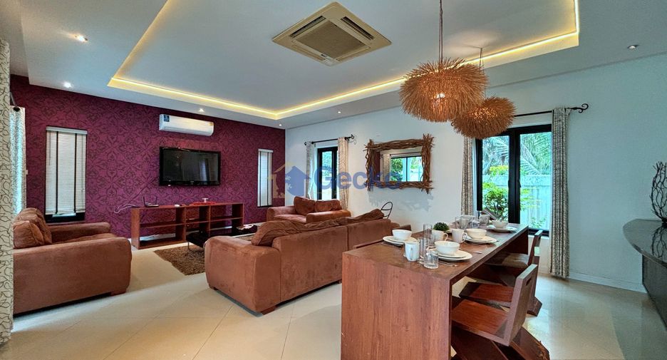 For sale 3 bedrooms house in Na Jomtien, Pattaya
