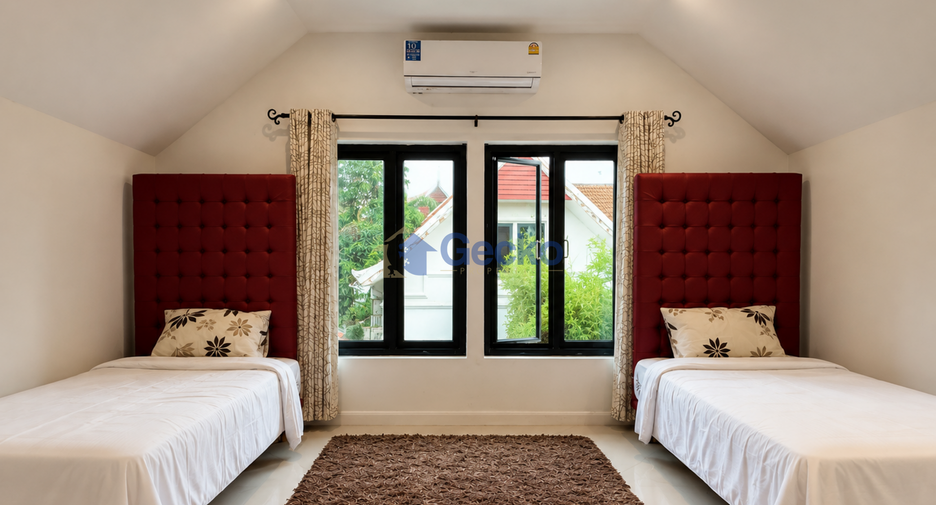 For sale 3 bedrooms house in Na Jomtien, Pattaya