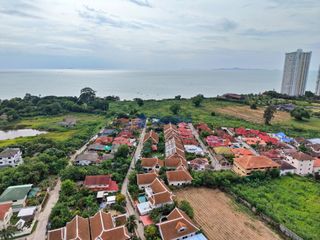 For sale 3 bedrooms house in Na Jomtien, Pattaya