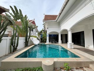 For sale 3 bedrooms house in Na Jomtien, Pattaya