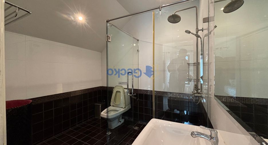 For sale 3 bedrooms house in Na Jomtien, Pattaya