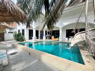For sale 3 bedrooms house in Na Jomtien, Pattaya