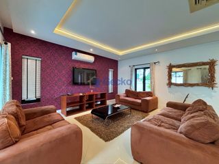 For sale 3 bedrooms house in Na Jomtien, Pattaya