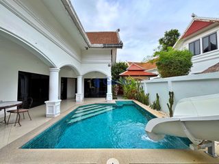 For sale 3 bedrooms house in Na Jomtien, Pattaya