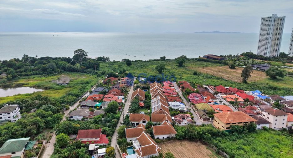 For sale 3 bedrooms house in Na Jomtien, Pattaya