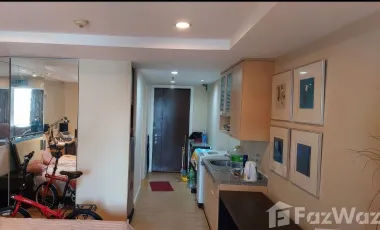 For sale 1 bed condo in Khlong Toei, Bangkok