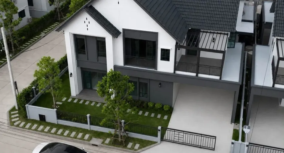 For rent 4 bedrooms house in Bang Phli, Samut Prakan