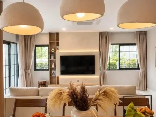 For rent 4 bedrooms house in Bang Phli, Samut Prakan