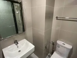 For rent studio condo in Khlong San, Bangkok