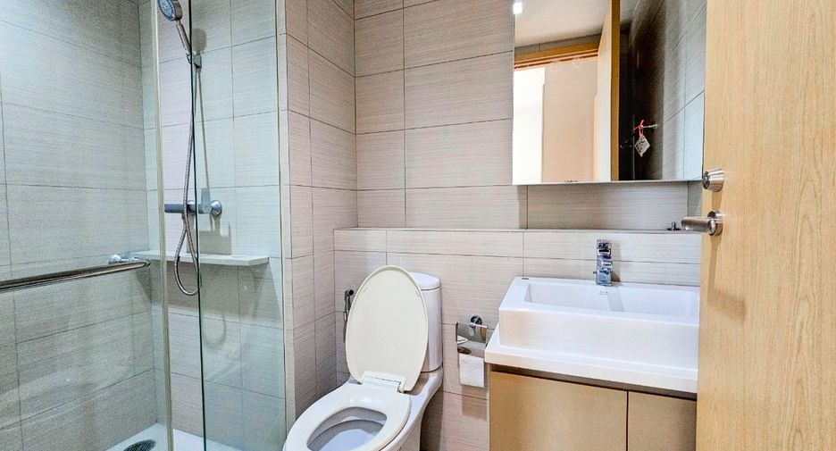 For rent and for sale 3 bedrooms condo in Khlong Toei, Bangkok