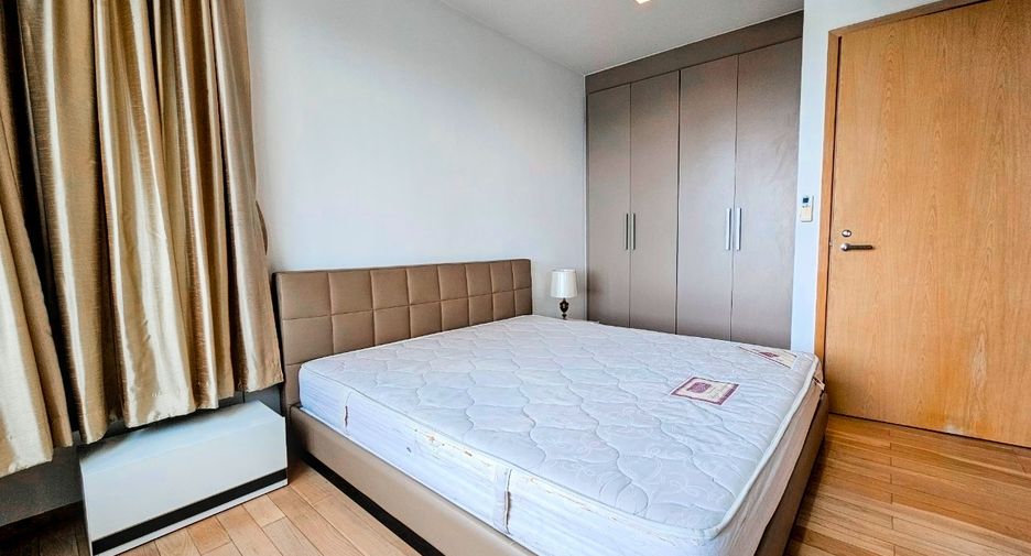 For rent and for sale 3 bedrooms condo in Khlong Toei, Bangkok