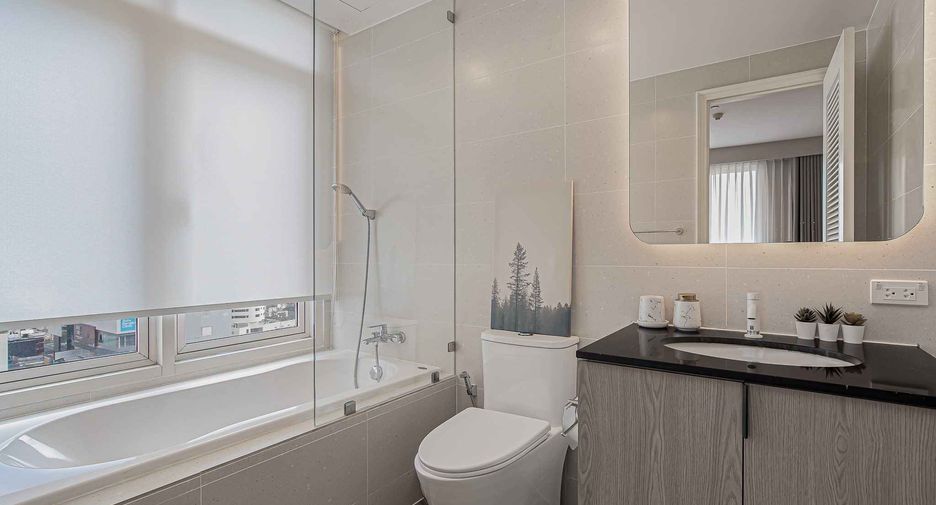 For rent and for sale 3 bedrooms condo in Watthana, Bangkok