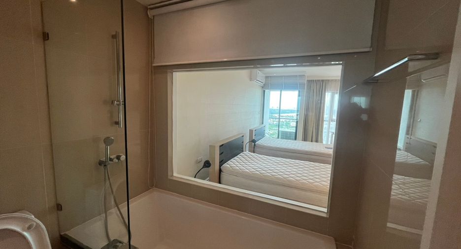À louer 3 chambres condo à Sathon, Bangkok