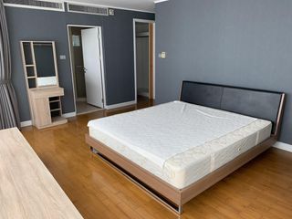 出租 3 卧室 公寓 在 Pathum Wan, 曼谷
