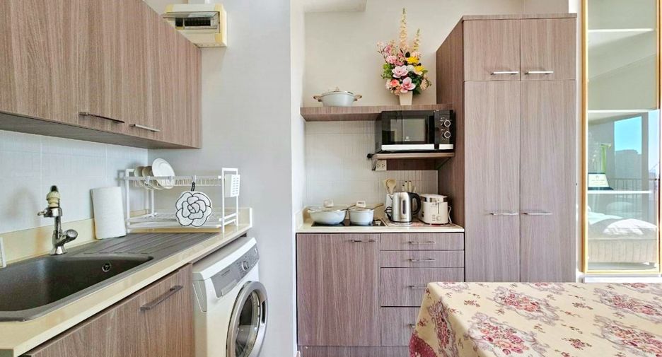 For rent 1 bed condo in Khlong Toei, Bangkok