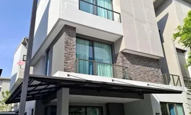 Haus zum Kauf und zur Miete mit 4 Zimmer in Lat Phrao, Bangkok