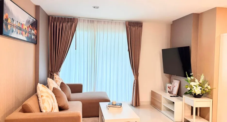 For rent 2 ベッドルーム condo in Bang Lamung, Chonburi